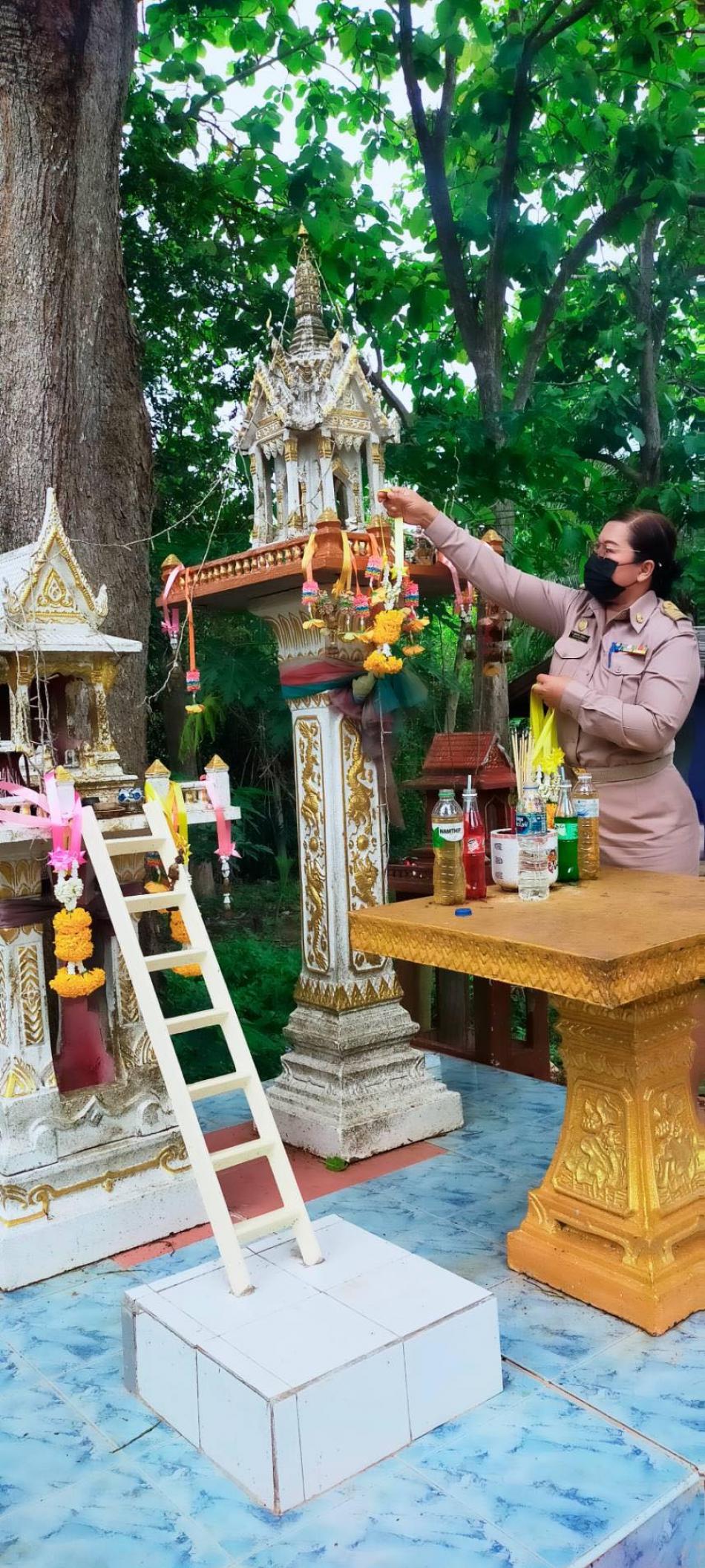 วันที่ 2 พฤษภาคม พ.ศ.2565 องค์การบริหารส่วนตำบลร่วมจิต ยินดีต้อนรับ นางคุณากรณ์  อยู่บาง นักบริหารงานท้องถิ่น ระดับกลาง (ปลัด อบต.) สังกัด องค์การบริหารส่วนตำบลร่วมจิต ตามมติ ก.อบต.จ.อุตรดิตถ์  ครั้งที่ 4/2565 วันที่ 26 เมษายน 2565 